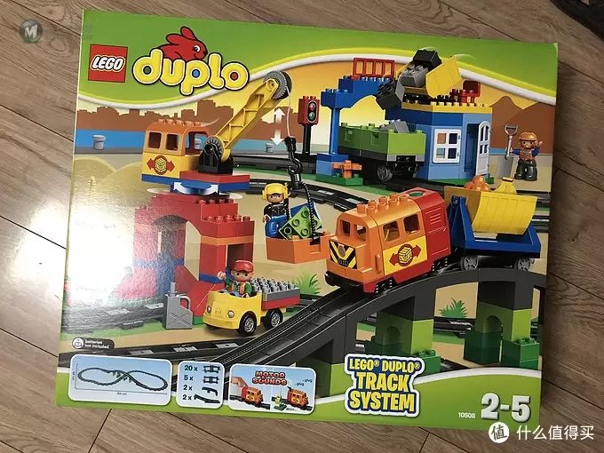 “火车控”宝宝的必备玩物—Lego 乐高 10508 豪华火车套装 “火车控”宝宝的必备玩物—Lego 乐高 10508 豪华火车套装