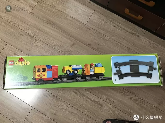 “火车控”宝宝的必备玩物—Lego 乐高 10508 豪华火车套装 “火车控”宝宝的必备玩物—Lego 乐高 10508 豪华火车套装