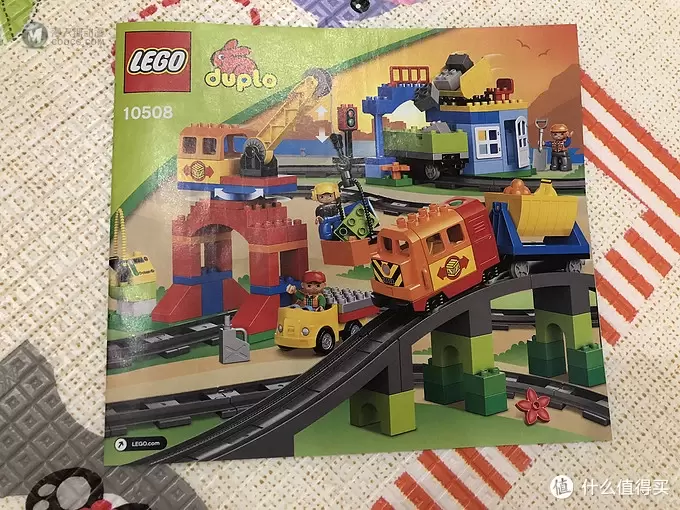 “火车控”宝宝的必备玩物—Lego 乐高 10508 豪华火车套装 “火车控”宝宝的必备玩物—Lego 乐高 10508 豪华火车套装