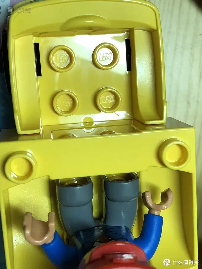“火车控”宝宝的必备玩物—Lego 乐高 10508 豪华火车套装 “火车控”宝宝的必备玩物—Lego 乐高 10508 豪华火车套装
