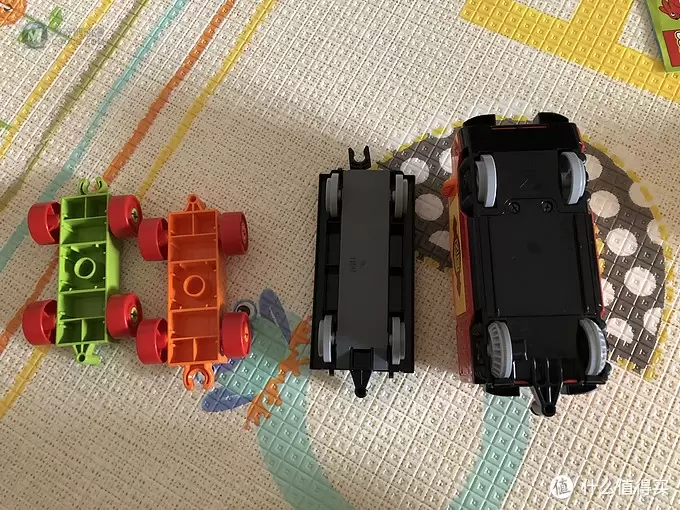 “火车控”宝宝的必备玩物—Lego 乐高 10508 豪华火车套装 “火车控”宝宝的必备玩物—Lego 乐高 10508 豪华火车套装