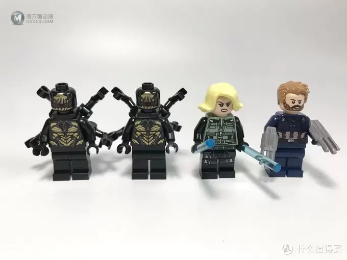空间原石到来:LEGO 乐高 76101 先驱者号运输船攻袭 空间原石到来:LEGO 乐高 76101 先驱者号运输船攻袭