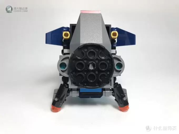 空间原石到来:LEGO 乐高 76101 先驱者号运输船攻袭 空间原石到来:LEGO 乐高 76101 先驱者号运输船攻袭
