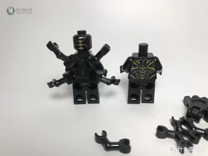 空间原石到来:LEGO 乐高 76101 先驱者号运输船攻袭 空间原石到来:LEGO 乐高 76101 先驱者号运输船攻袭