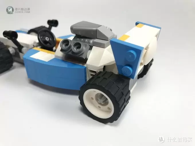 LEGO 乐高 创意百变组 31072 雷霆赛车开箱 LEGO 乐高 创意百变组 31072 雷霆赛车开箱