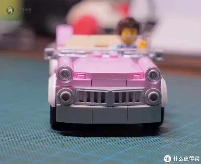 2018年街景新品 LEGO 乐高 10260 DOWNTOWN DINER 城中餐厅 2018年街景新品 LEGO 乐高 10260 DOWNTOWN DINER 城中餐厅