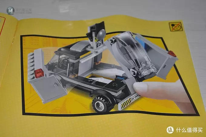 单反毁一生,LEGO穷三代 篇一百零三:LEGO 乐高 76032 昆式战机城市追逐开箱 单反毁一生,LEGO穷三代 篇一百零三:LEGO 乐高 76032 昆式战机城市追逐开箱