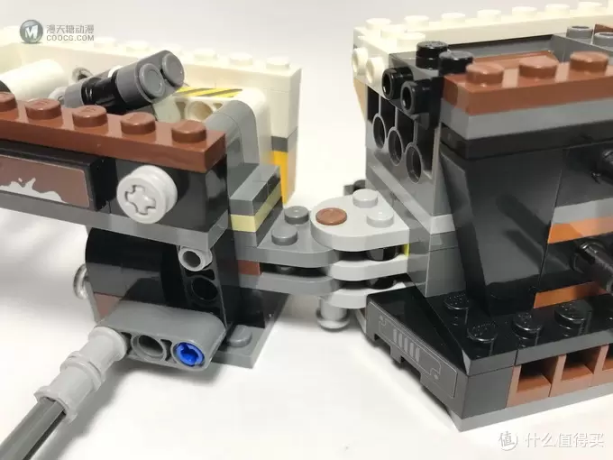 LEGO 乐高 蝙蝠侠大电影 70915 双面人破坏 LEGO 乐高 蝙蝠侠大电影 70915 双面人破坏