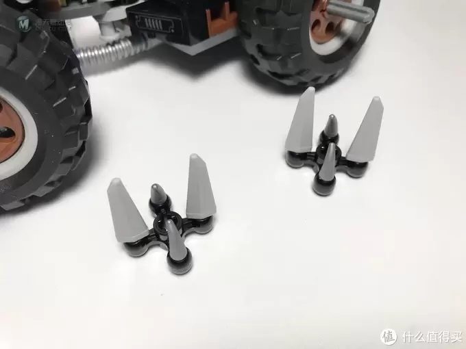 LEGO 乐高 蝙蝠侠大电影 70915 双面人破坏 LEGO 乐高 蝙蝠侠大电影 70915 双面人破坏