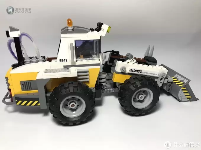 LEGO 乐高 蝙蝠侠大电影 70915 双面人破坏 LEGO 乐高 蝙蝠侠大电影 70915 双面人破坏