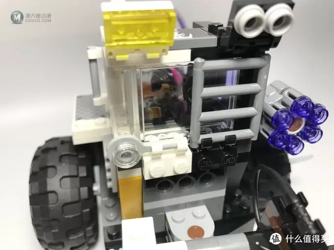 LEGO 乐高 蝙蝠侠大电影 70915 双面人破坏 LEGO 乐高 蝙蝠侠大电影 70915 双面人破坏