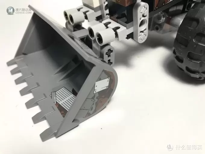 LEGO 乐高 蝙蝠侠大电影 70915 双面人破坏 LEGO 乐高 蝙蝠侠大电影 70915 双面人破坏