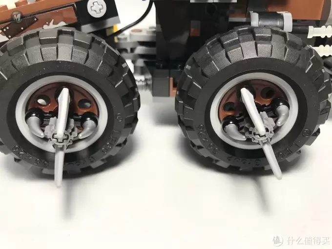 LEGO 乐高 蝙蝠侠大电影 70915 双面人破坏 LEGO 乐高 蝙蝠侠大电影 70915 双面人破坏
