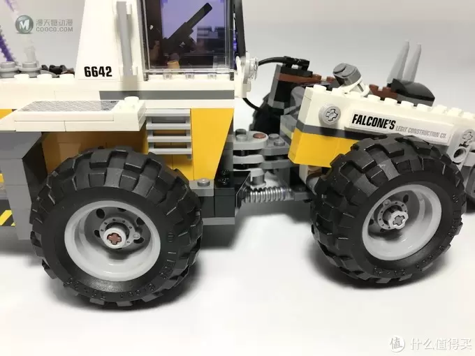 LEGO 乐高 蝙蝠侠大电影 70915 双面人破坏 LEGO 乐高 蝙蝠侠大电影 70915 双面人破坏