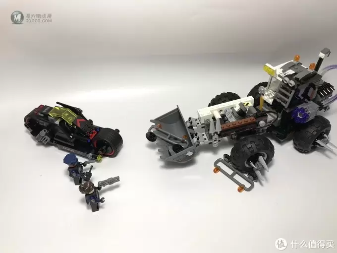 LEGO 乐高 蝙蝠侠大电影 70915 双面人破坏 LEGO 乐高 蝙蝠侠大电影 70915 双面人破坏