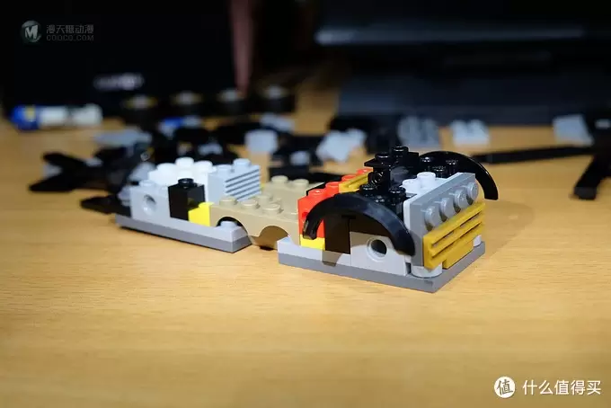 福特 GT V.S. 福特 GT40—LEGO 乐高 超级赛车系列 75881 开箱 福特 GT V.S. 福特 GT40—LEGO 乐高 超级赛车系列 75881 开箱