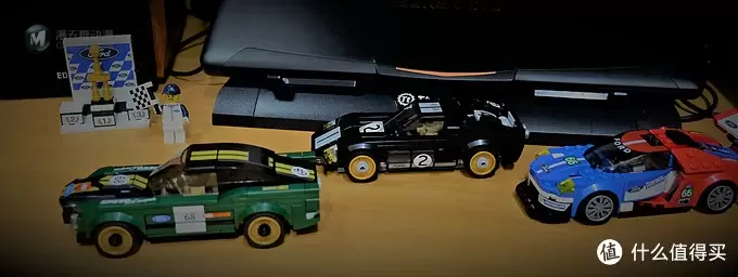福特 GT V.S. 福特 GT40—LEGO 乐高 超级赛车系列 75881 开箱 福特 GT V.S. 福特 GT40—LEGO 乐高 超级赛车系列 75881 开箱