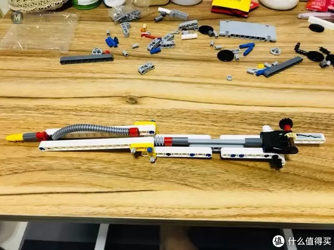 有趣的非旗舰—LEGO 乐高 42068 机场救援车拼装记录(含电机加装) 有趣的非旗舰—LEGO 乐高 42068 机场救援车拼装记录(含电机加装)