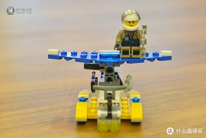 #全民分享季#三五十元也能玩乐高—LEGO 乐高 30359 警务飞机 拼砌包 开箱 #全民分享季#三五十元也能玩乐高—LEGO 乐高 30359 警务飞机 拼砌包 开箱