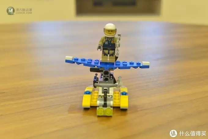 #全民分享季#三五十元也能玩乐高—LEGO 乐高 30359 警务飞机 拼砌包 开箱 #全民分享季#三五十元也能玩乐高—LEGO 乐高 30359 警务飞机 拼砌包 开箱