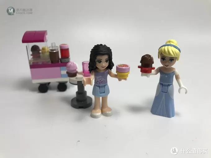 #全民分享季#LEGO 乐高 小套装也有大乐趣 30396 纸杯蛋糕小铺 #全民分享季#LEGO 乐高 小套装也有大乐趣 30396 纸杯蛋糕小铺