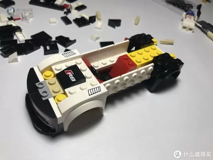LEGO 乐高 拼拼乐 75873 超级赛车系列 奥迪R8 LMS LEGO 乐高 拼拼乐 75873 超级赛车系列 奥迪R8 LMS