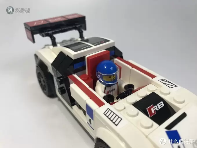 LEGO 乐高 拼拼乐 75873 超级赛车系列 奥迪R8 LMS LEGO 乐高 拼拼乐 75873 超级赛车系列 奥迪R8 LMS