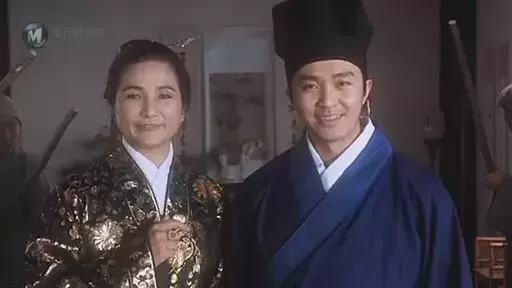 乐高这款怪异套装 10289天堂鸟测评到了!里面竟然有金戒指零件? 乐高这款怪异套装 10289天堂鸟测评到了!里面竟然有金戒指零件?