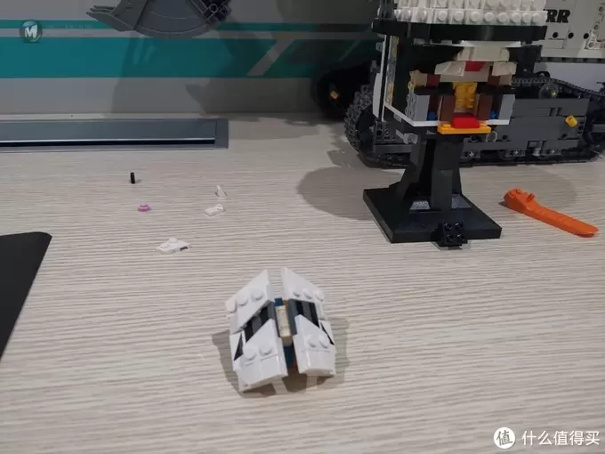 老杨的玩具仓库 篇五十一:LEGO 星战头盔系列40周年 75276 冲锋兵头盔 评测 老杨的玩具仓库 篇五十一:LEGO 星战头盔系列40周年 75276 冲锋兵头盔 评测
