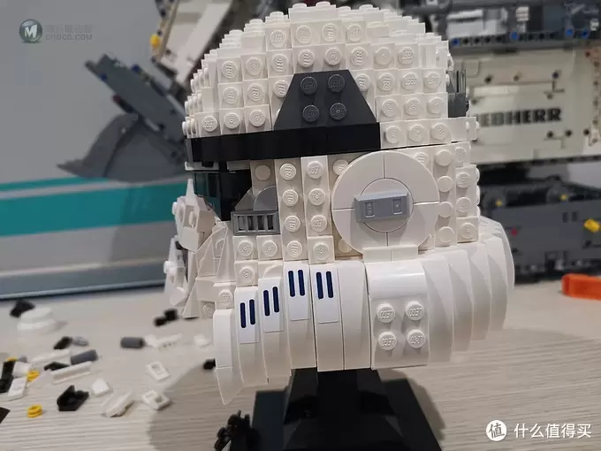 老杨的玩具仓库 篇五十一:LEGO 星战头盔系列40周年 75276 冲锋兵头盔 评测 老杨的玩具仓库 篇五十一:LEGO 星战头盔系列40周年 75276 冲锋兵头盔 评测