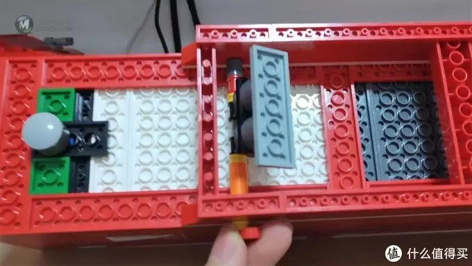 乐高手记 篇五十:这回来盒大的吧——LEGO 乐高 超级赛车系列 75913 法拉利车队 乐高手记 篇五十:这回来盒大的吧——LEGO 乐高 超级赛车系列 75913 法拉利车队