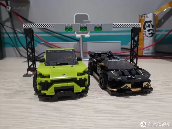 老杨的玩具仓库 篇二十四:LEGO 76899 兰博基尼 Huracán 和 Urus 老杨的玩具仓库 篇二十四:LEGO 76899 兰博基尼 Huracán 和 Urus