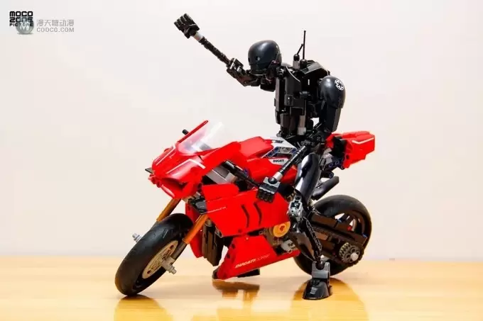 乐高科技系列新品42107杜卡迪Panigale V4 R测评 乐高科技系列新品42107杜卡迪Panigale V4 R测评