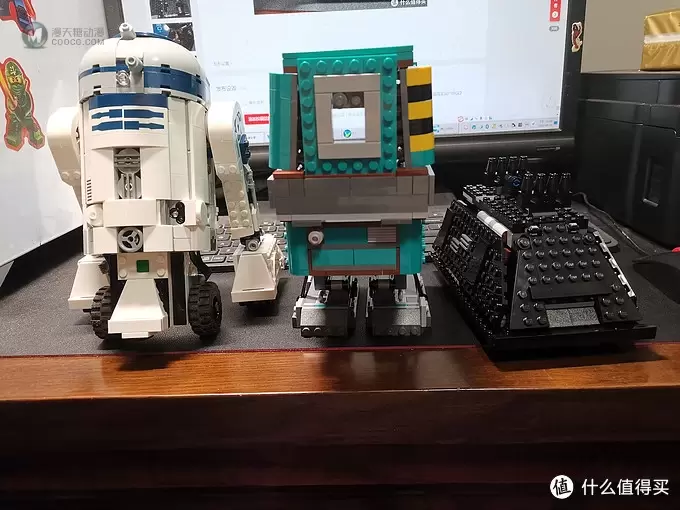 老杨的玩具仓库 篇二十三:LEGO boost 75253 机器人指挥官 老杨的玩具仓库 篇二十三:LEGO boost 75253 机器人指挥官