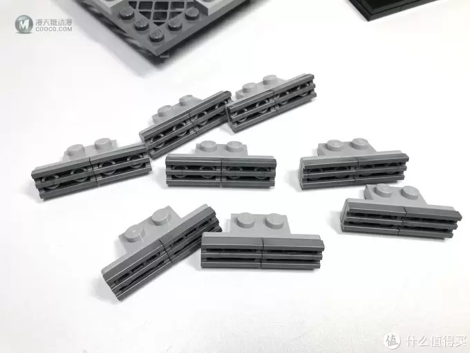 来自大妈的礼物:LEGO 乐高 拼拼乐 篇193: 建筑系列 21019 埃菲尔铁塔 来自大妈的礼物:LEGO 乐高 拼拼乐 篇193: 建筑系列 21019 埃菲尔铁塔