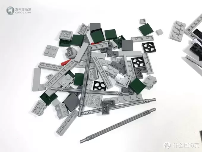 来自大妈的礼物:LEGO 乐高 拼拼乐 篇193: 建筑系列 21019 埃菲尔铁塔 来自大妈的礼物:LEGO 乐高 拼拼乐 篇193: 建筑系列 21019 埃菲尔铁塔