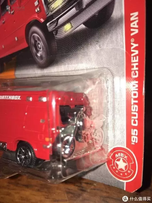 MATCHBOX 彩盒版 雪佛兰VAN、萨博班、凯雷德开盒及简介 MATCHBOX 彩盒版 雪佛兰VAN、萨博班、凯雷德开盒及简介