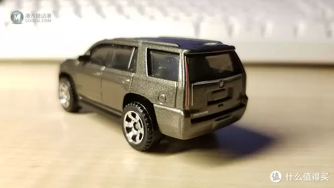 MATCHBOX 彩盒版 雪佛兰VAN、萨博班、凯雷德开盒及简介 MATCHBOX 彩盒版 雪佛兰VAN、萨博班、凯雷德开盒及简介