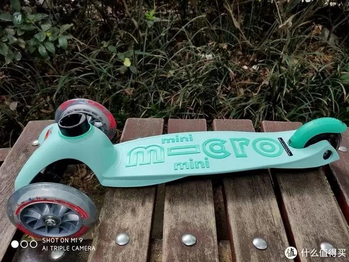 我的滑板车可以变形哦,瑞士micro迈古米高三合一迷你储物滑板车 我的滑板车可以变形哦,瑞士micro迈古米高三合一迷你储物滑板车