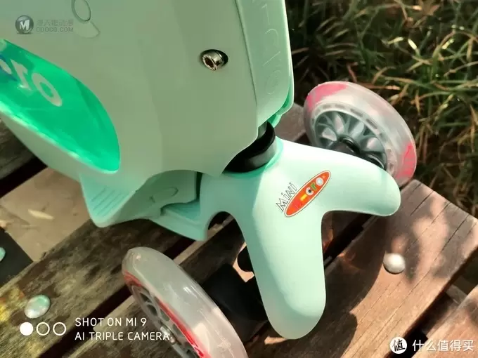 我的滑板车可以变形哦,瑞士micro迈古米高三合一迷你储物滑板车 我的滑板车可以变形哦,瑞士micro迈古米高三合一迷你储物滑板车