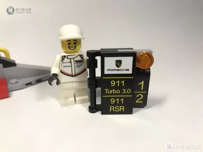 LEGO 乐高 拼拼乐 篇202:超级赛车系列 75888 保时捷 911 RSR和 911 Turbo 3.0 LEGO 乐高 拼拼乐 篇202:超级赛车系列 75888 保时捷 911 RSR和 911 Turbo 3.0