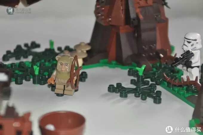 单反毁一生,LEGO穷三代 篇九十四:LEGO 乐高 STAR WARS 10236 EWOK VILLAGE 小熊村 单反毁一生,LEGO穷三代 篇九十四:LEGO 乐高 STAR WARS 10236 EWOK VILLAGE 小熊村