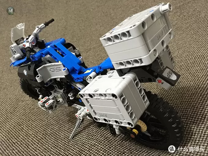我的LEGO科技系列 篇二:买得起的宝马摩托 — BMW 宝马 42063 R1200 GS 摩托车 我的LEGO科技系列 篇二:买得起的宝马摩托 — BMW 宝马 42063 R1200 GS 摩托车