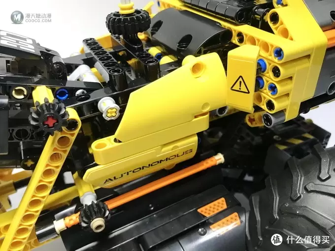 LEGO 乐高 拼拼乐 篇176:未来与现代的结合:42081 沃尔沃 ZEUX 概念式装载机 LEGO 乐高 拼拼乐 篇176:未来与现代的结合:42081 沃尔沃 ZEUX 概念式装载机