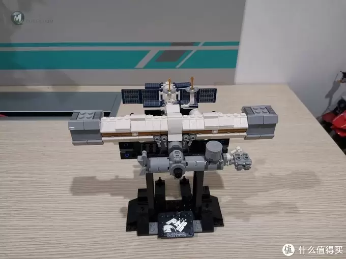 老杨的玩具仓库 篇五十七:LEGO IDEAS系列 21321国际空间站 拼装简单评测 老杨的玩具仓库 篇五十七:LEGO IDEAS系列 21321国际空间站 拼装简单评测