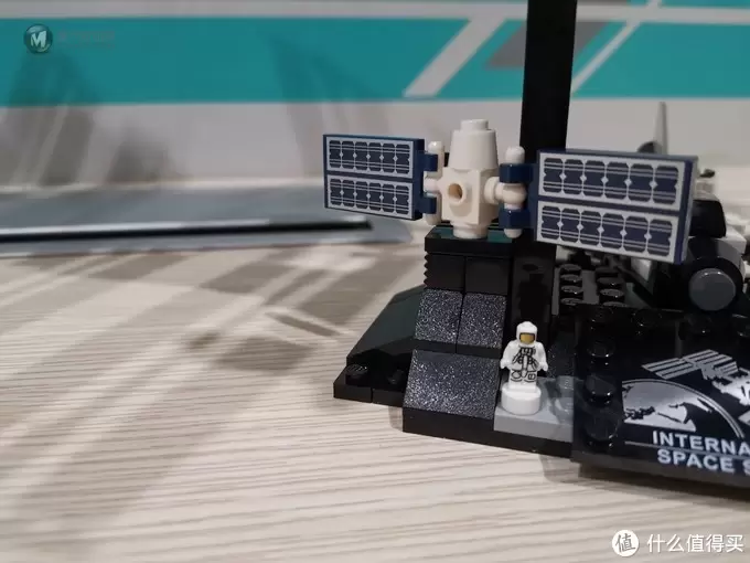 老杨的玩具仓库 篇五十七:LEGO IDEAS系列 21321国际空间站 拼装简单评测 老杨的玩具仓库 篇五十七:LEGO IDEAS系列 21321国际空间站 拼装简单评测