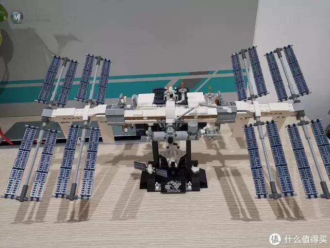 老杨的玩具仓库 篇五十七:LEGO IDEAS系列 21321国际空间站 拼装简单评测 老杨的玩具仓库 篇五十七:LEGO IDEAS系列 21321国际空间站 拼装简单评测