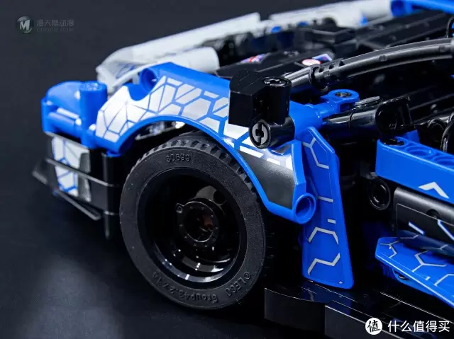 LEGO 42123 麦拉伦Senna GTR 狂野的赛道怪物现身! LEGO 42123 麦拉伦Senna GTR 狂野的赛道怪物现身!