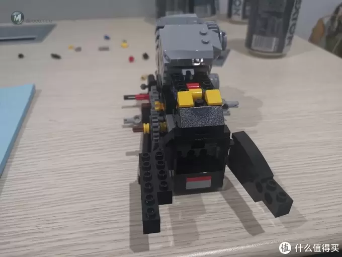 老杨的玩具仓库 篇四十六:LEGO 创意组系列 10269 哈雷肥仔摩托车 评测 老杨的玩具仓库 篇四十六:LEGO 创意组系列 10269 哈雷肥仔摩托车 评测