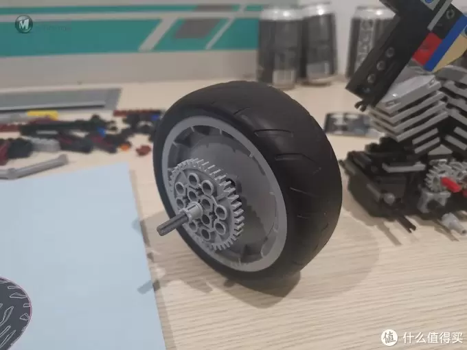 老杨的玩具仓库 篇四十六:LEGO 创意组系列 10269 哈雷肥仔摩托车 评测 老杨的玩具仓库 篇四十六:LEGO 创意组系列 10269 哈雷肥仔摩托车 评测